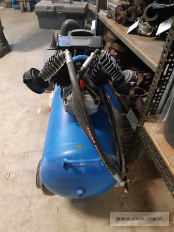 Sprzęt infrastruktury - pakiet zawierający 3 poz. asort. (wg oddzielnego wykazu), w tym: myjki ciśnieniowe oraz sprężarka tłokowa 